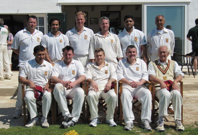 Back: Simon Cotton (of Menorca), Rohan Ghosh, Chris Ledger, Jamie Keleher, Hammad Rishad, San Gore, Front: Ravi Mantha, Todd Cornehls, Matt Marshall, Mark Jefferson, Michael Blumberg